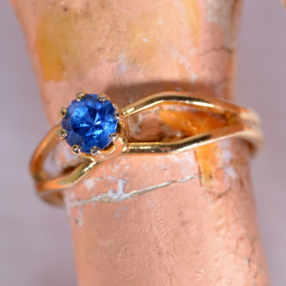 vintage blue rhinestone gold plate ring adjustable